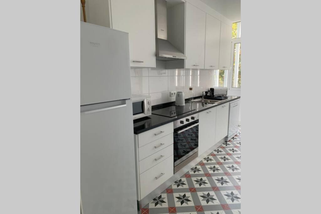 Casa Do Largo Sardinha - Very Central Apartment With Ac Lisboa Extérieur photo